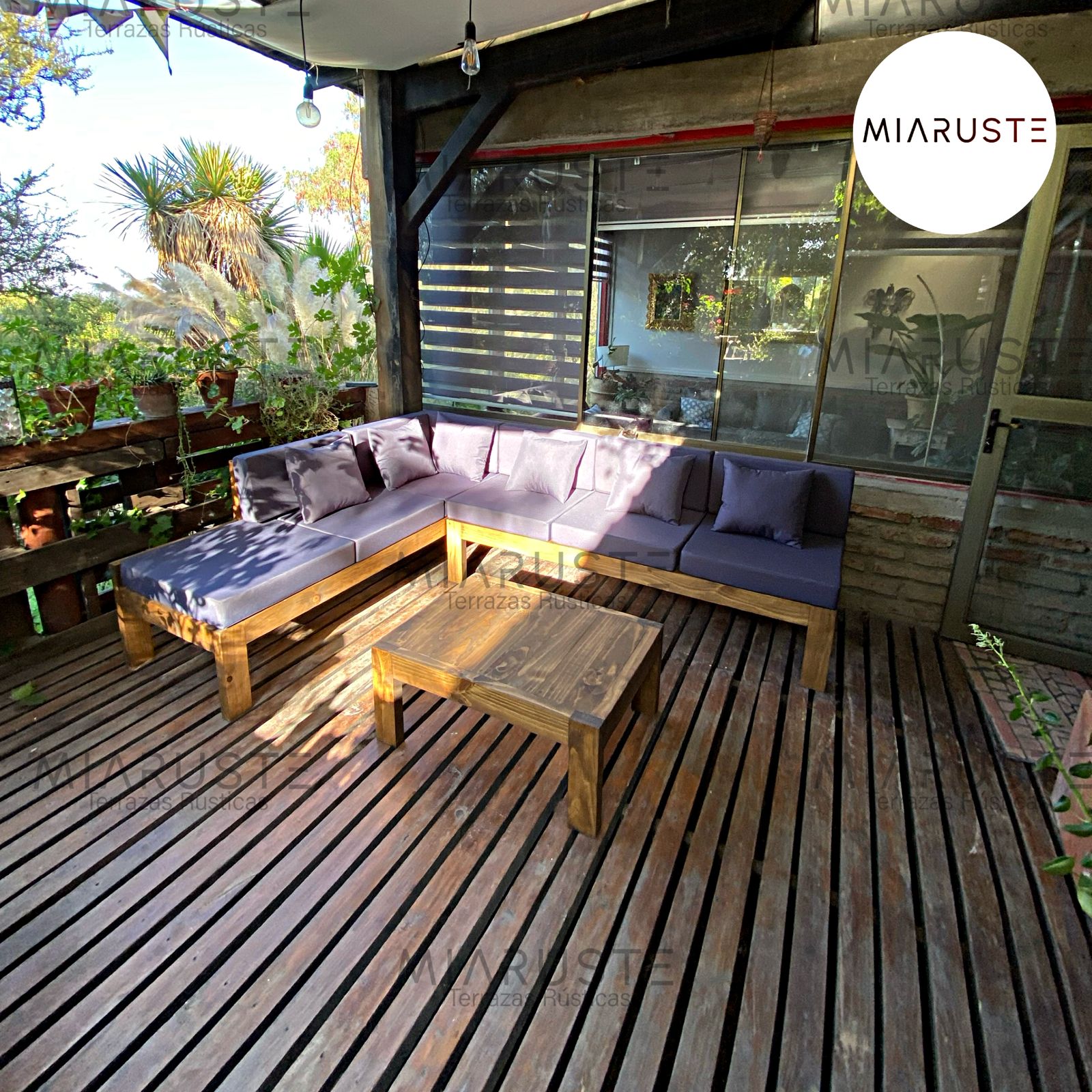 Muebles outdoor en ambiente real
